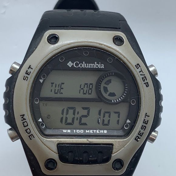 Columbia CL-5037 Day Date Indicator Light Up Mens 44mm watch 100m WR runs - Picture 2 of 8